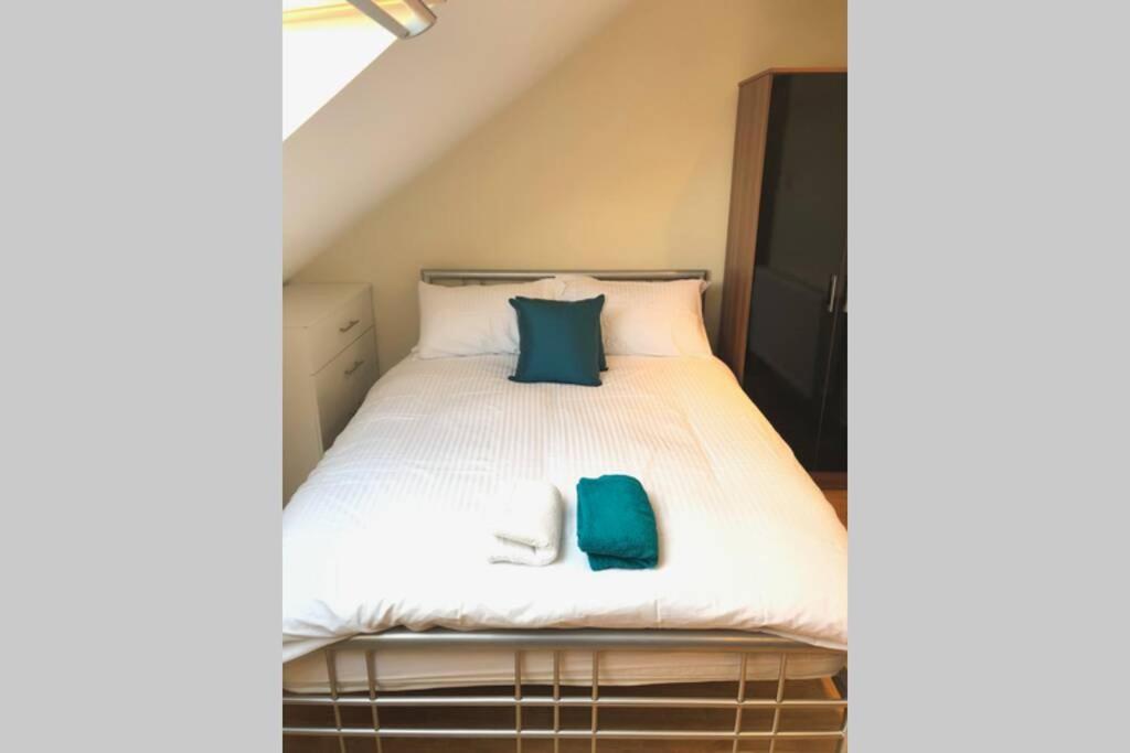 S6 Ensuite Loft Studio Space 伦敦 外观 照片